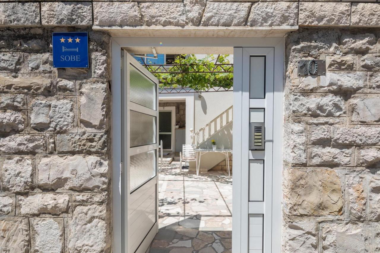 Split Center Suites Exterior foto